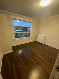 Photo 11 of Unit Apt. 4, 214 Gillard Avenue, Toronto, Greenwood-Coxwell — HOMEH