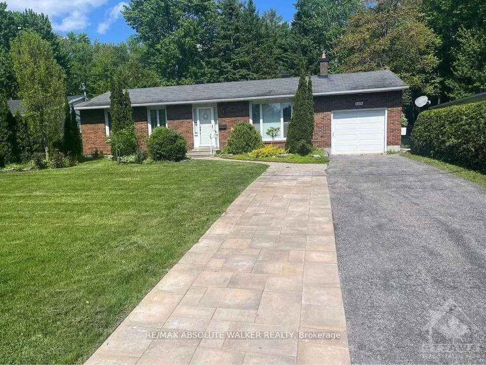 Photo 1 of 2606B Cleroux Crescent, Ottawa, Blackburn Hamlet (South) — HOMEH