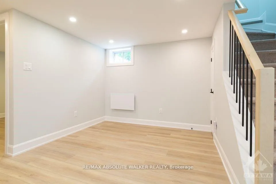 Photo 9 of 2606B Cleroux Crescent, Ottawa, Blackburn Hamlet (South) — HOMEH