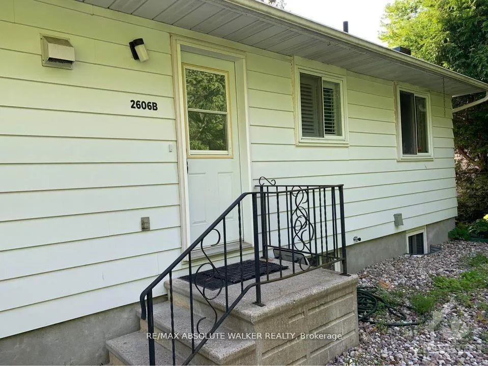 Photo 16 of 2606B Cleroux Crescent, Ottawa, Blackburn Hamlet (South) — HOMEH