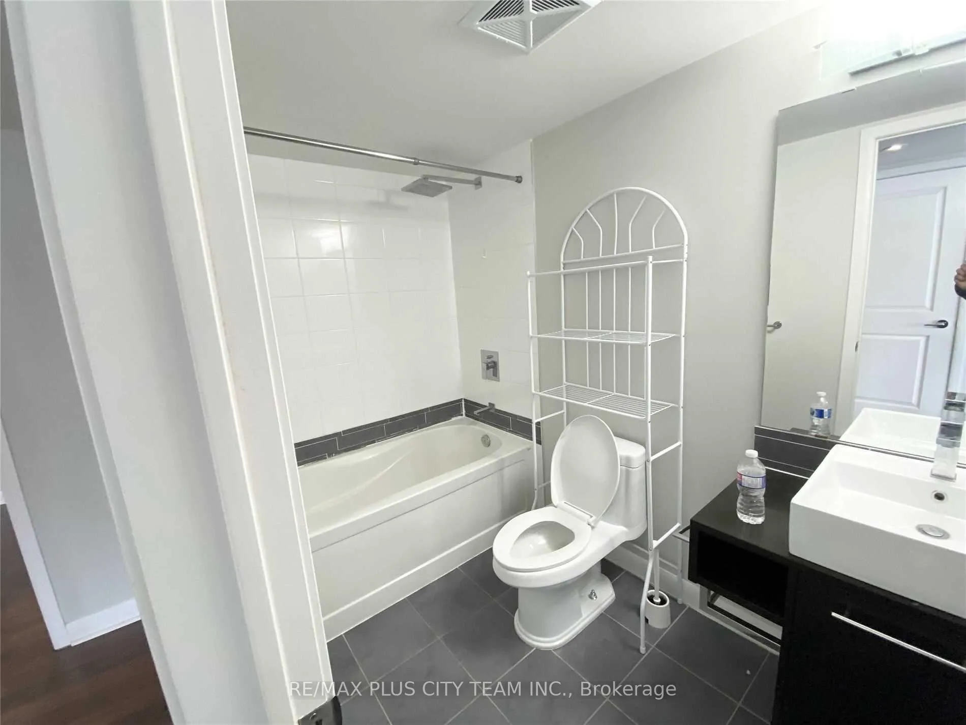 Photo 20 of Unit 1702, 190 Borough Drive, Scarborough, Bendale — HOMEH