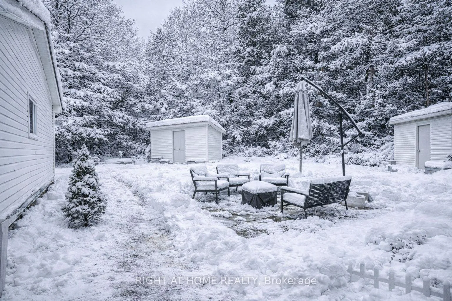 Photo 20 of 15 Willis James Lane, McNab/Braeside, Mcnab/Braeside Twps — HOMEH