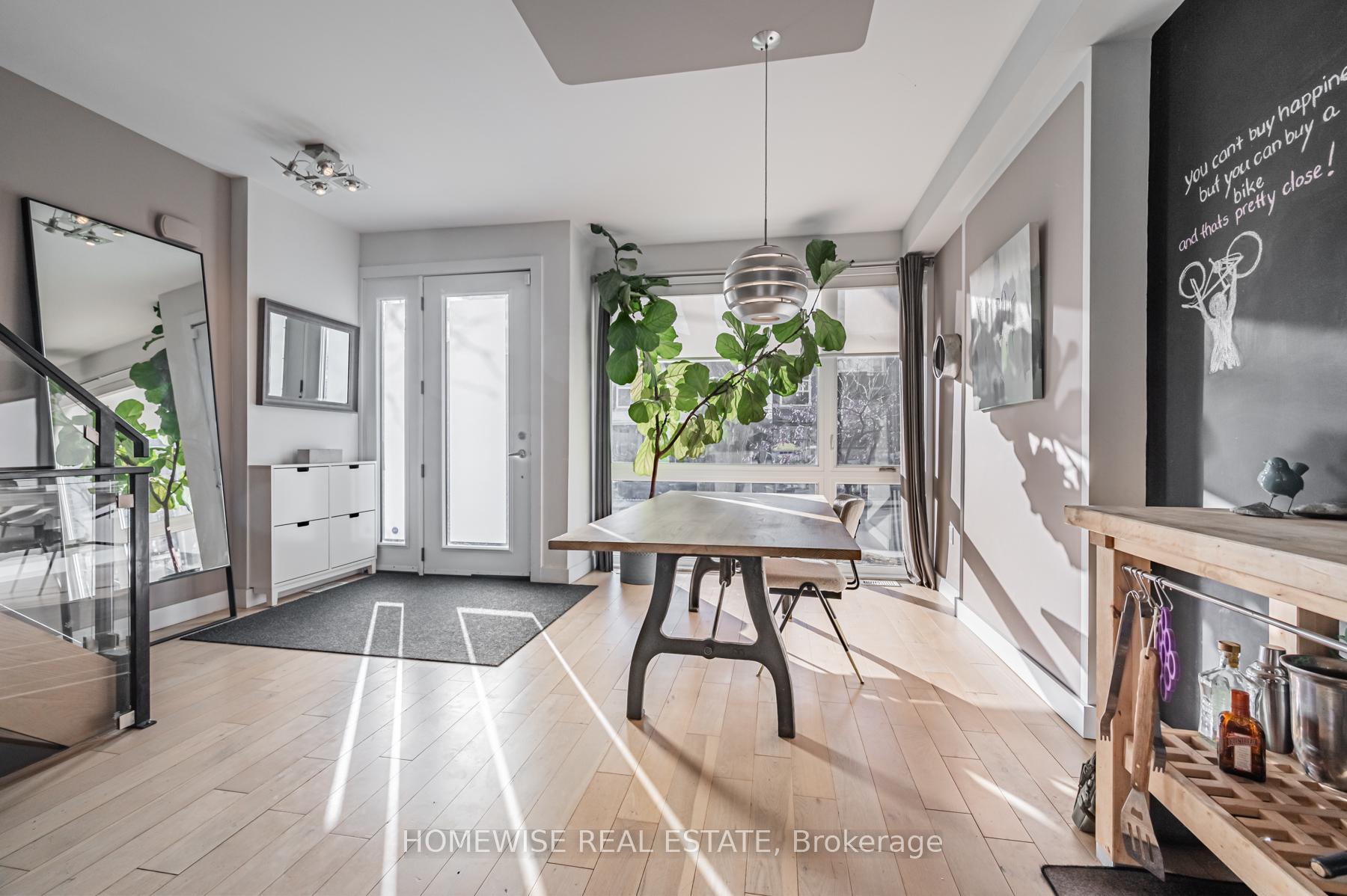 Photo 4 of 461B Atlas Avenue, Toronto, Oakwood Village — HOMEH