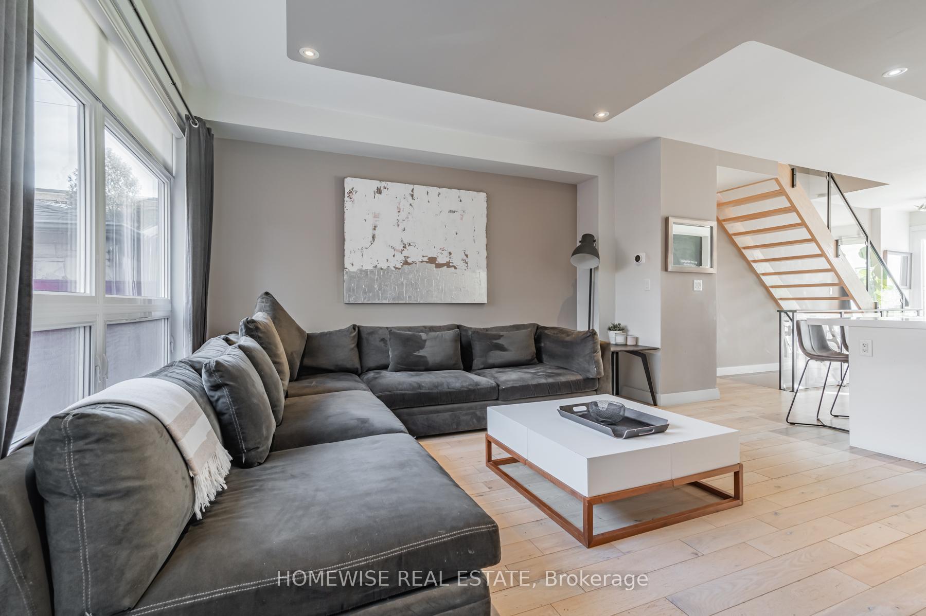 Photo 14 of 461B Atlas Avenue, Toronto, Oakwood Village — HOMEH