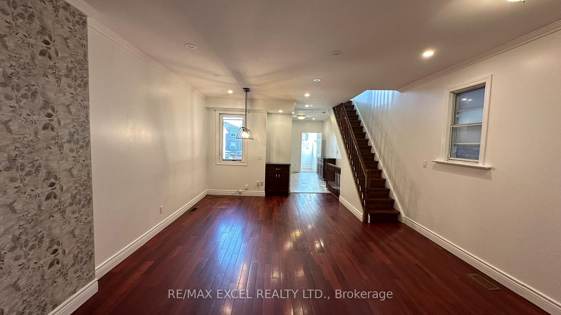 Photo 2 of 248 Highfield Road, Toronto, Greenwood-Coxwell — HOMEH
