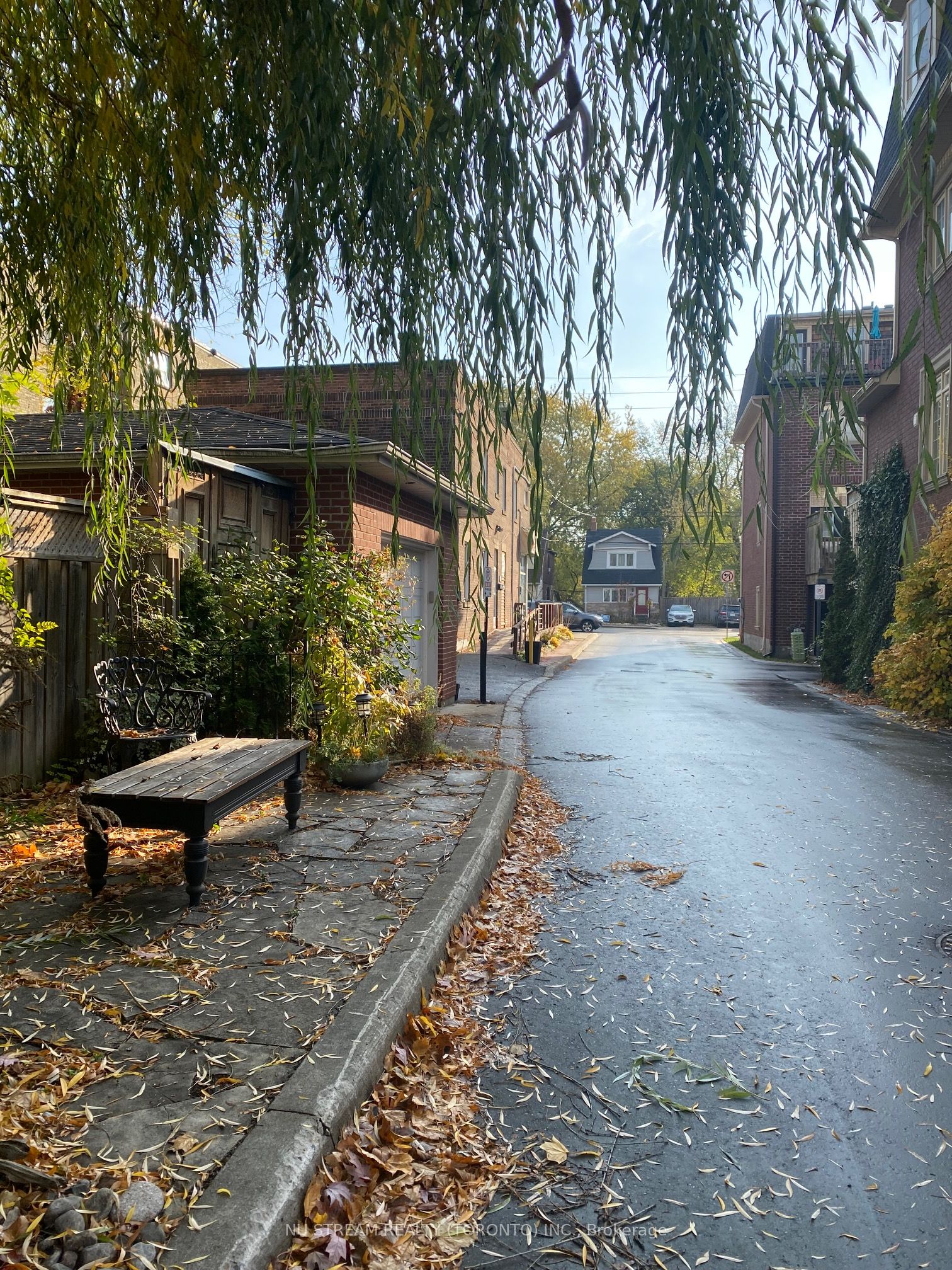 Photo 11 of Unit Main-R, 130 Kingston Road, Toronto, Woodbine Corridor — HOMEH