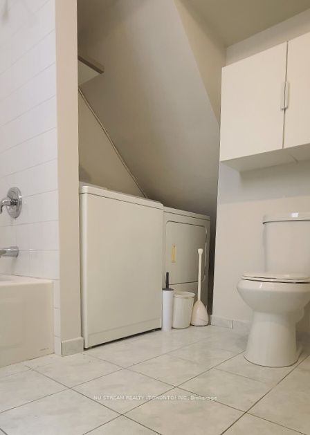 Photo 18 of Unit Main-R, 130 Kingston Road, Toronto, Woodbine Corridor — HOMEH