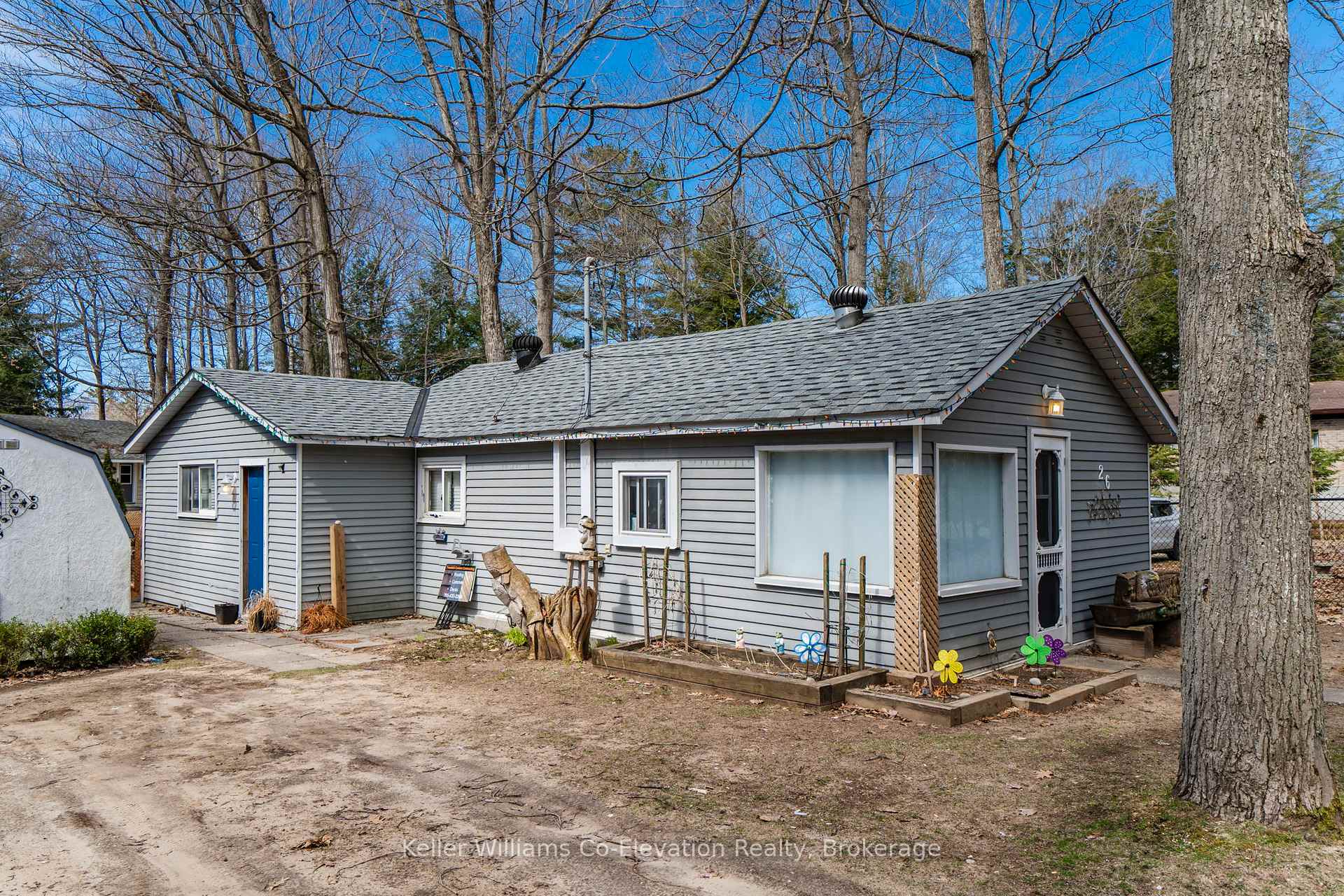 Photo 3 of 26 Boblyn Road, Tiny, Rural Tiny — HOMEH