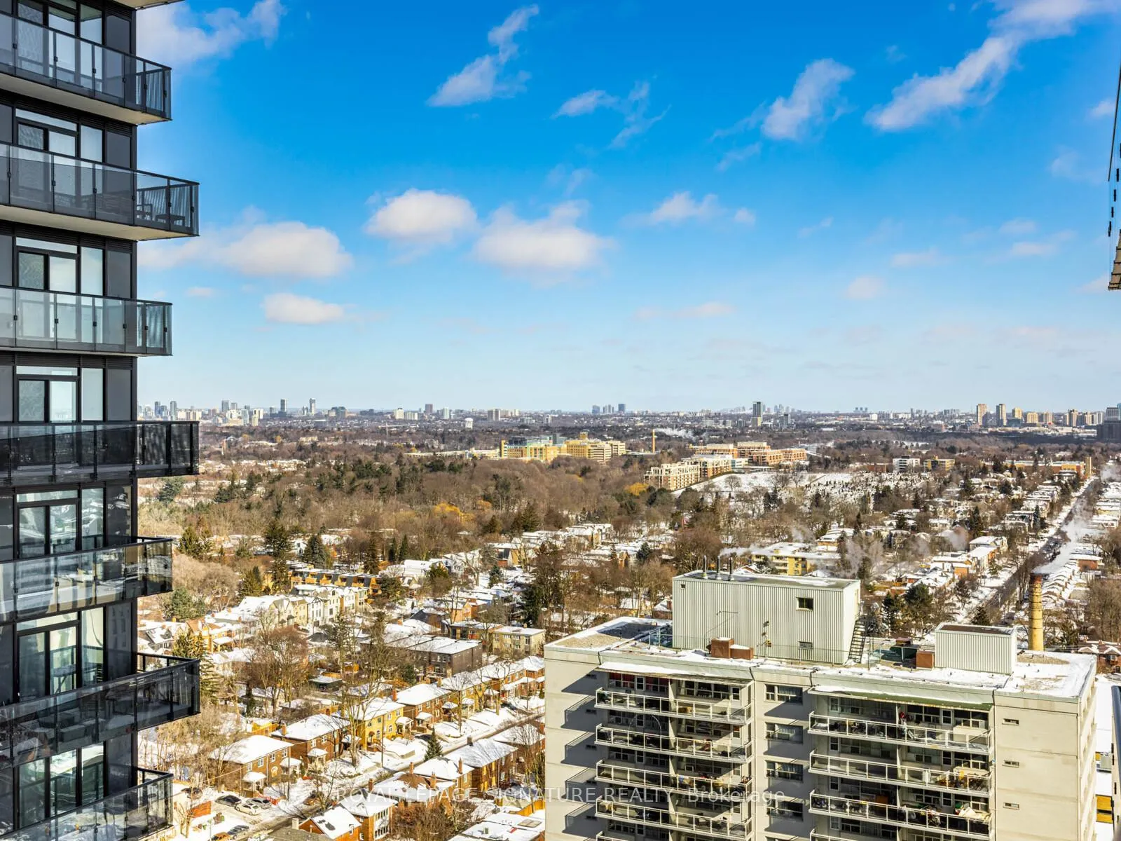 Photo 14 of Unit 2307, 127 Broadway Avenue, Toronto, Mount Pleasant West — HOMEH