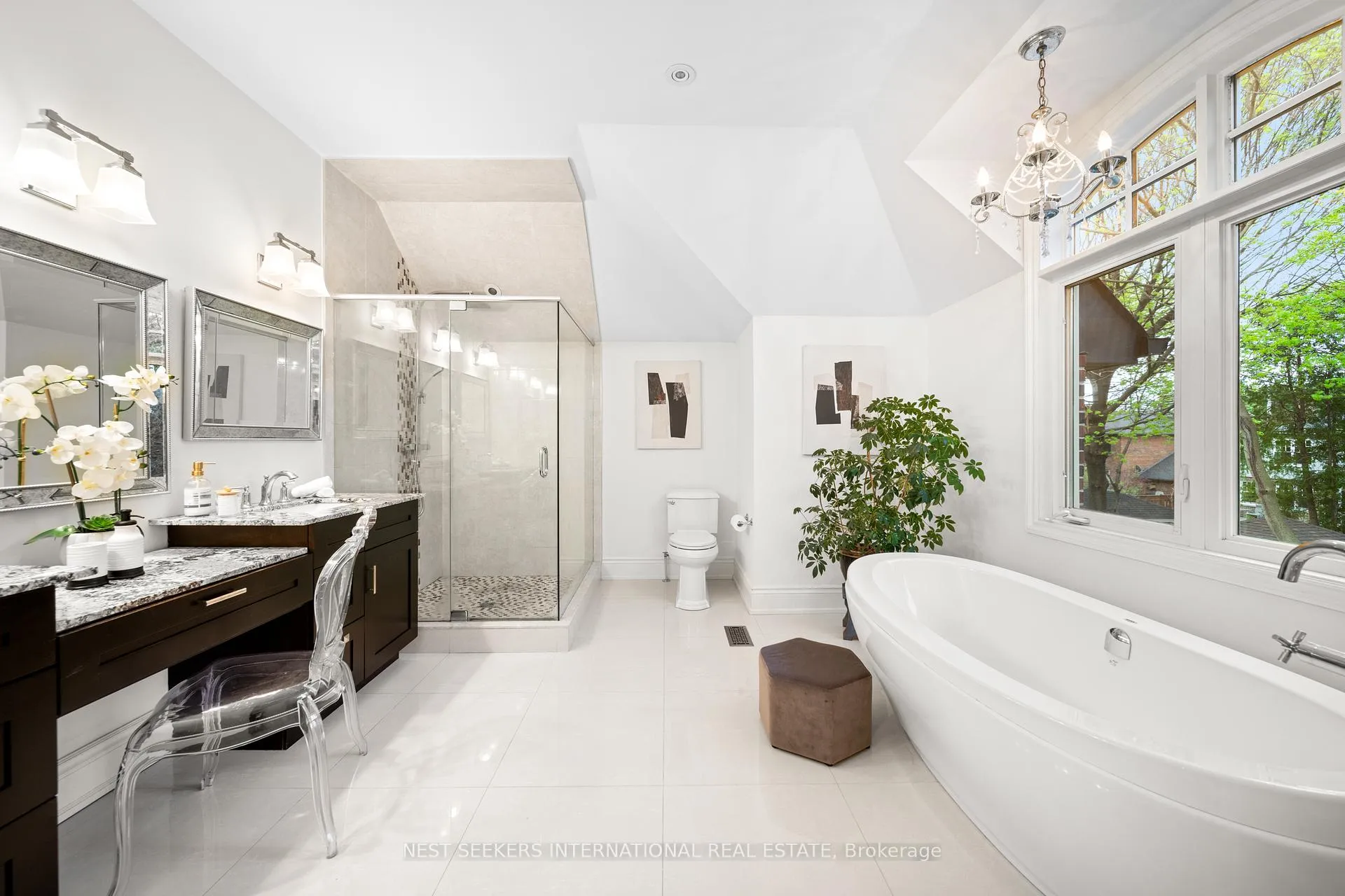 Photo 26 of 117 Parkview Hill Crescent, Toronto, O'Connor-Parkview — HOMEH