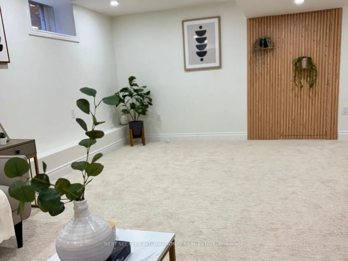 Photo 34 of 117 Parkview Hill Crescent, Toronto, O'Connor-Parkview — HOMEH