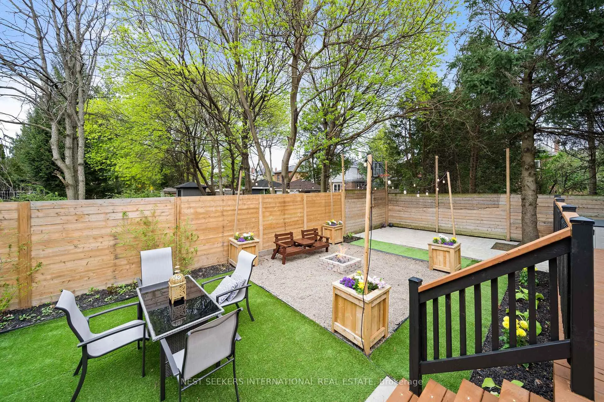 Photo 43 of 117 Parkview Hill Crescent, Toronto, O'Connor-Parkview — HOMEH