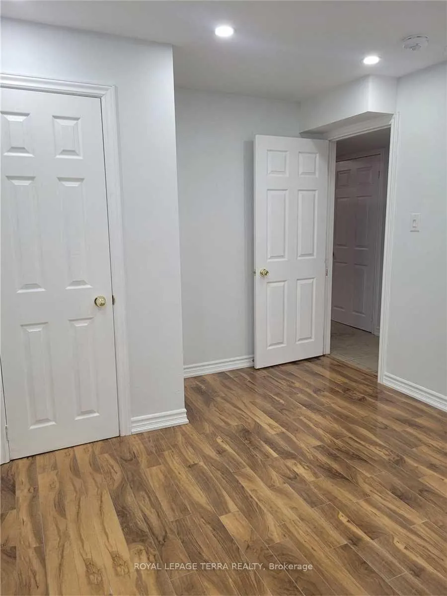 Photo 6 of Unit Bsmt, 37 Southlake Boulevard, Brampton, Madoc — HOMEH