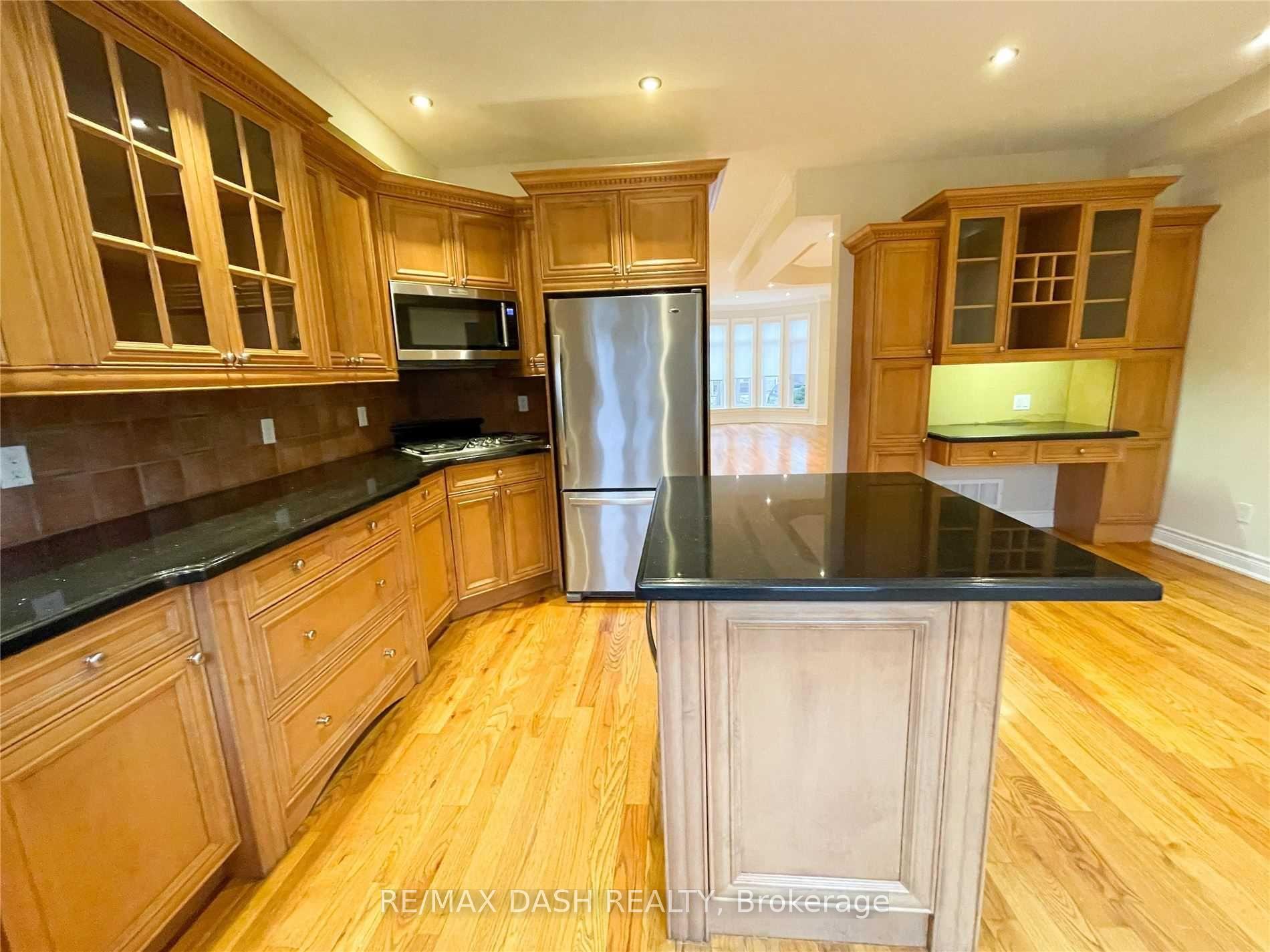 Photo 3 of 146 Gough Avenue, Toronto, Playter Estates-Danforth — HOMEH