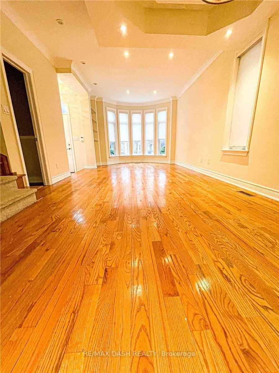 Photo 8 of 146 Gough Avenue, Toronto, Playter Estates-Danforth — HOMEH