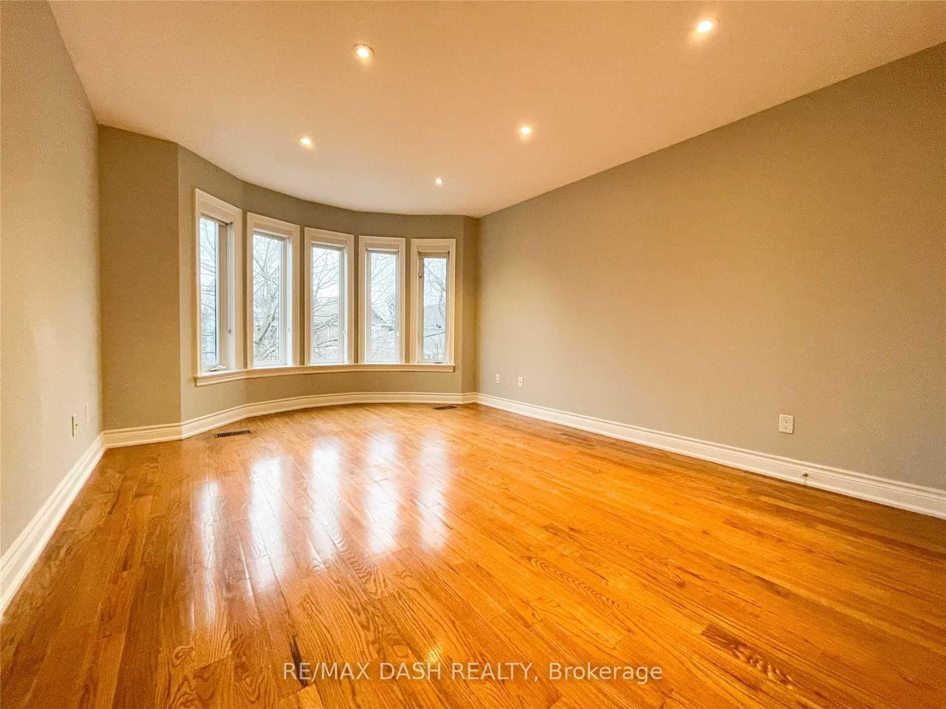 Photo 15 of 146 Gough Avenue, Toronto, Playter Estates-Danforth — HOMEH