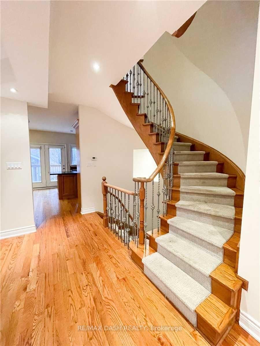 Photo 20 of 146 Gough Avenue, Toronto, Playter Estates-Danforth — HOMEH