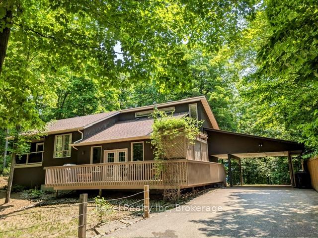 Front of 158 Desroches Trail