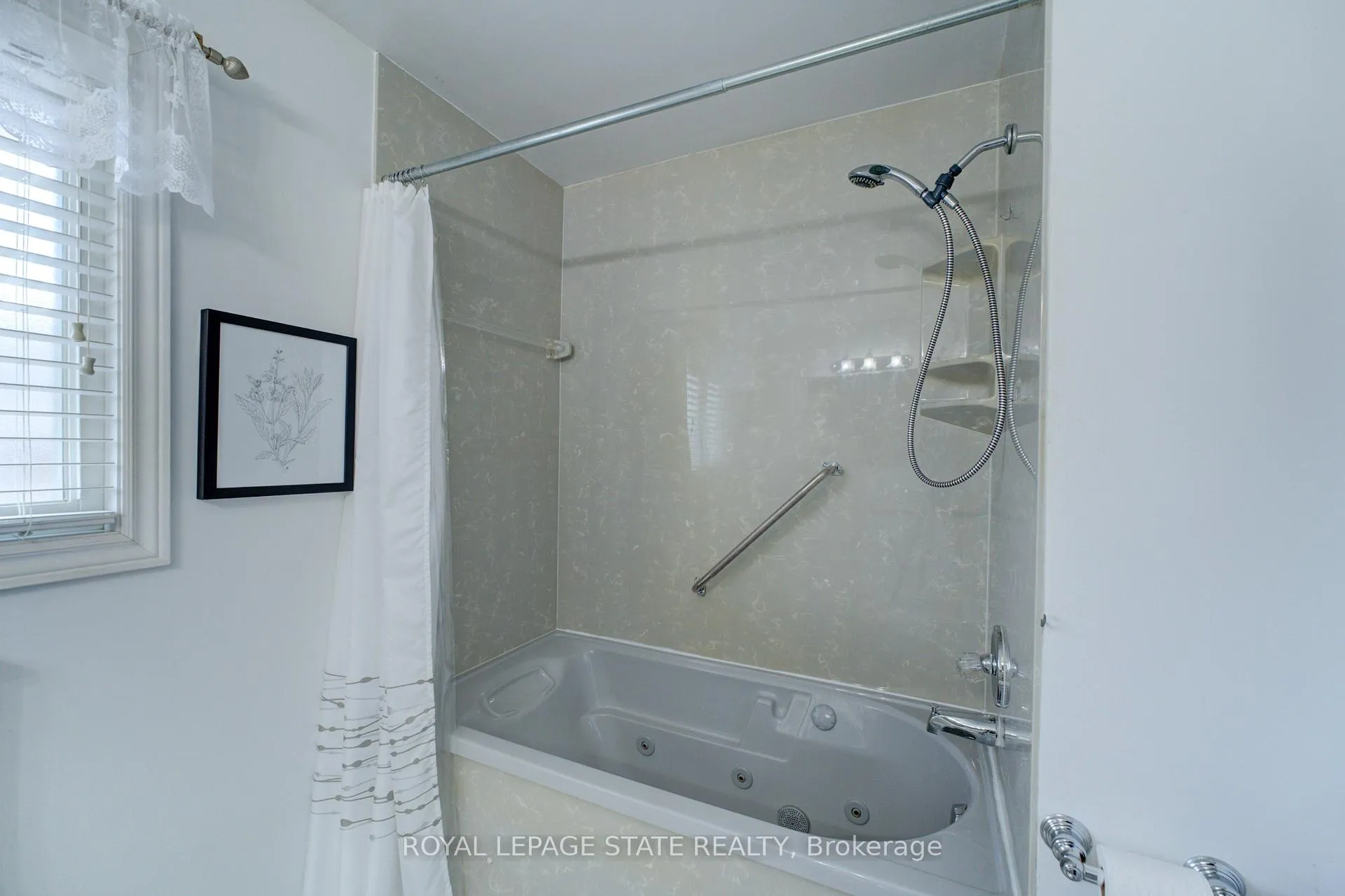Photo 31 of 930 Upper Ottawa Street, Hamilton, Berrisfield — HOMEH