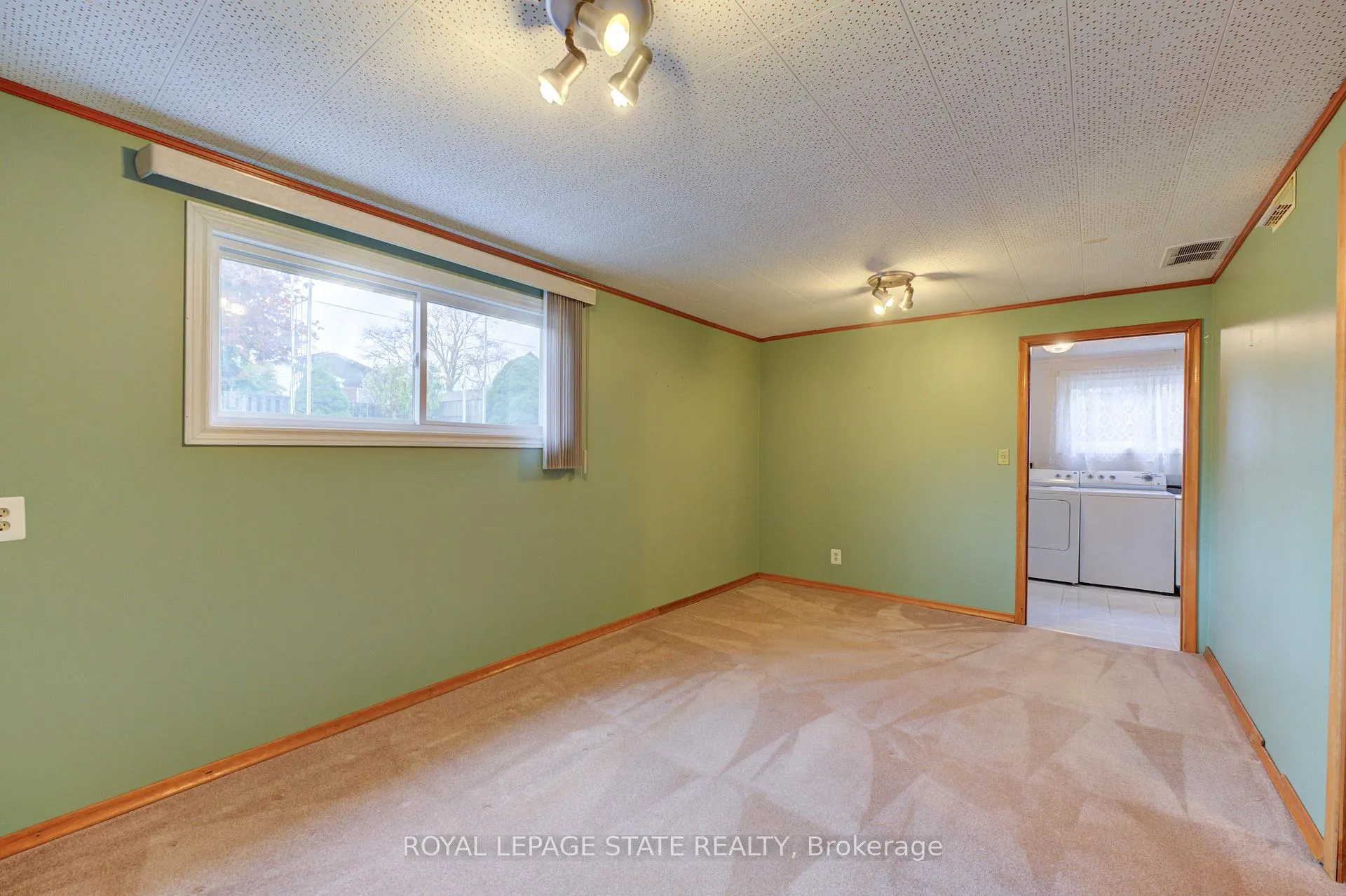 Photo 37 of 930 Upper Ottawa Street, Hamilton, Berrisfield — HOMEH