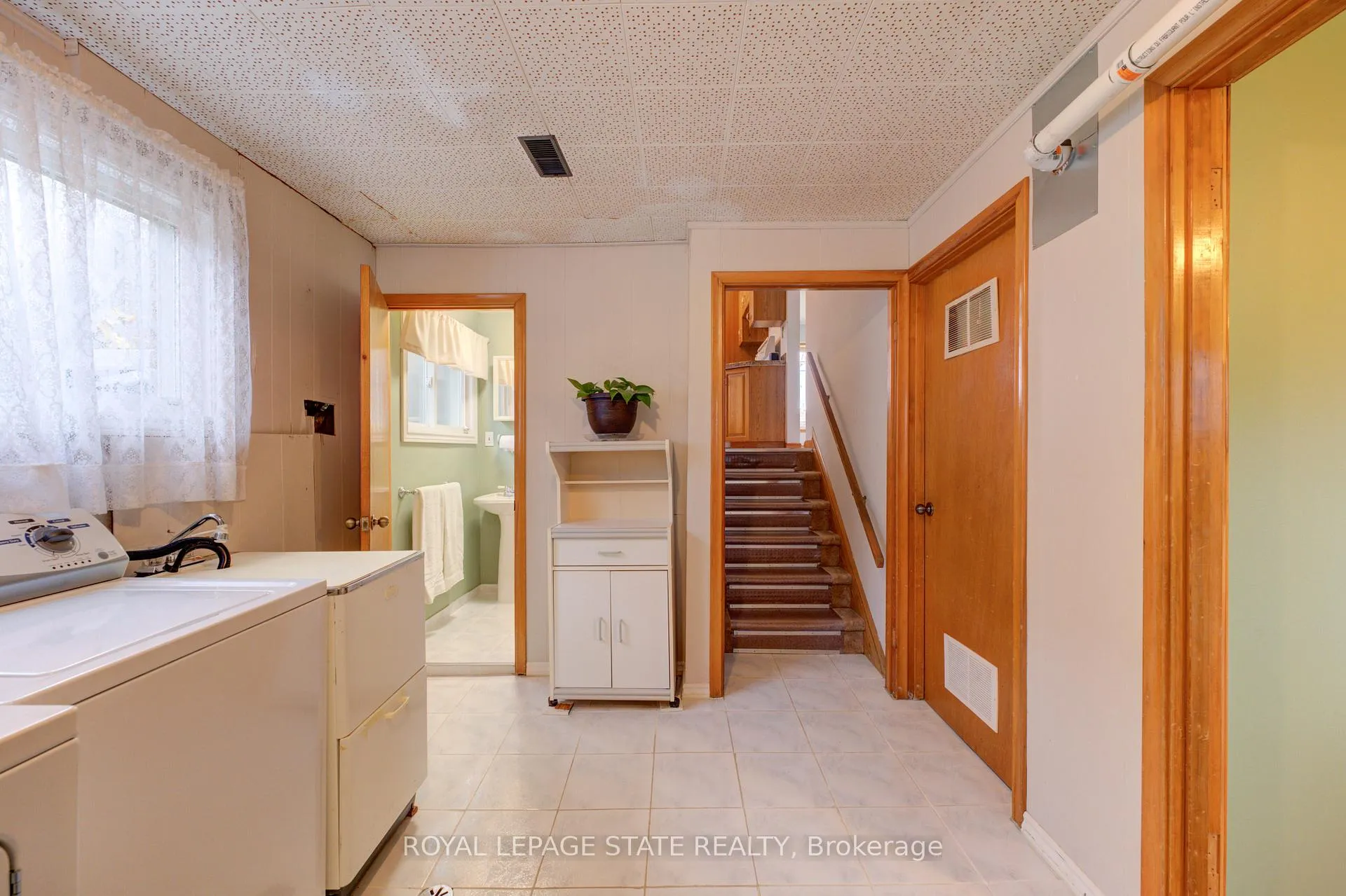 Photo 41 of 930 Upper Ottawa Street, Hamilton, Berrisfield — HOMEH