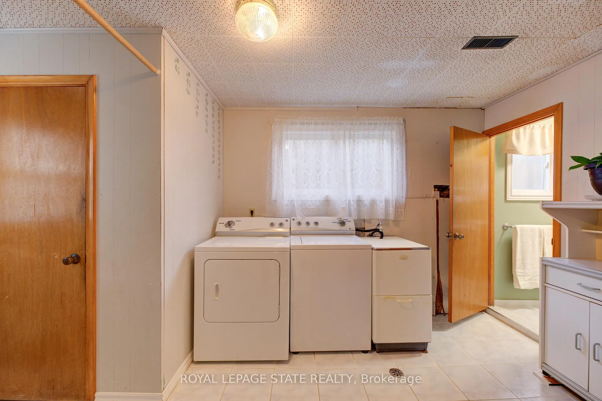 Photo 43 of 930 Upper Ottawa Street, Hamilton, Berrisfield — HOMEH