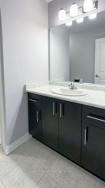 Photo 2 of 9 Bur Oak Drive, Thorold, Confederation Heights — HOMEH