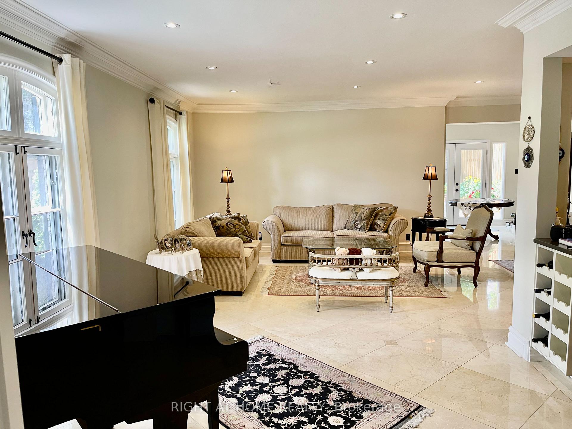 Photo 12 of 2 Chadwick Avenue, Toronto, Forest Hill South — HOMEH