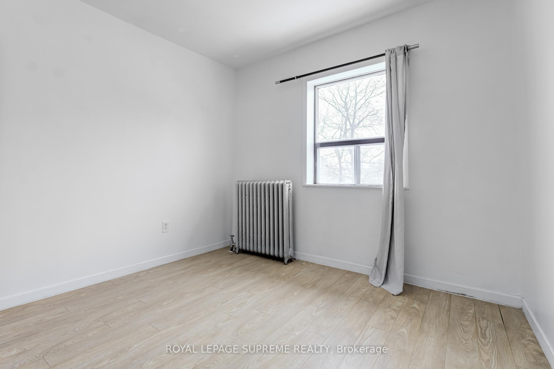 Photo 22 of Unit Upper, 429 Grace Street, Toronto, The Annex — HOMEH