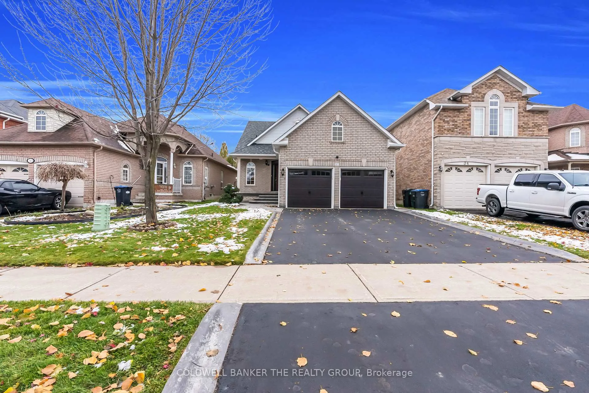 Photo 1 of 32 Robertson Davies Drive, Brampton, Snelgrove — HOMEH