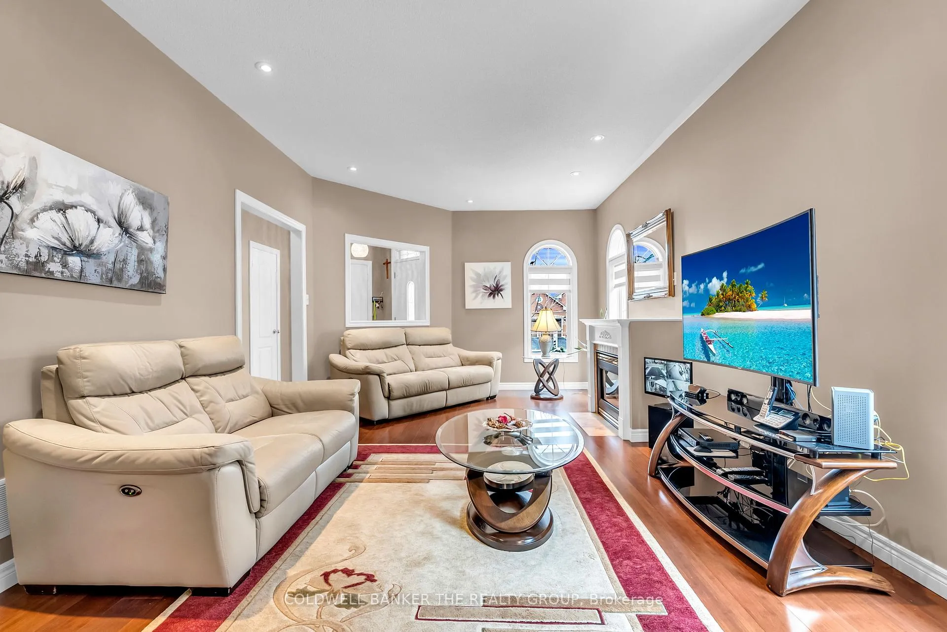 Photo 11 of 32 Robertson Davies Drive, Brampton, Snelgrove — HOMEH