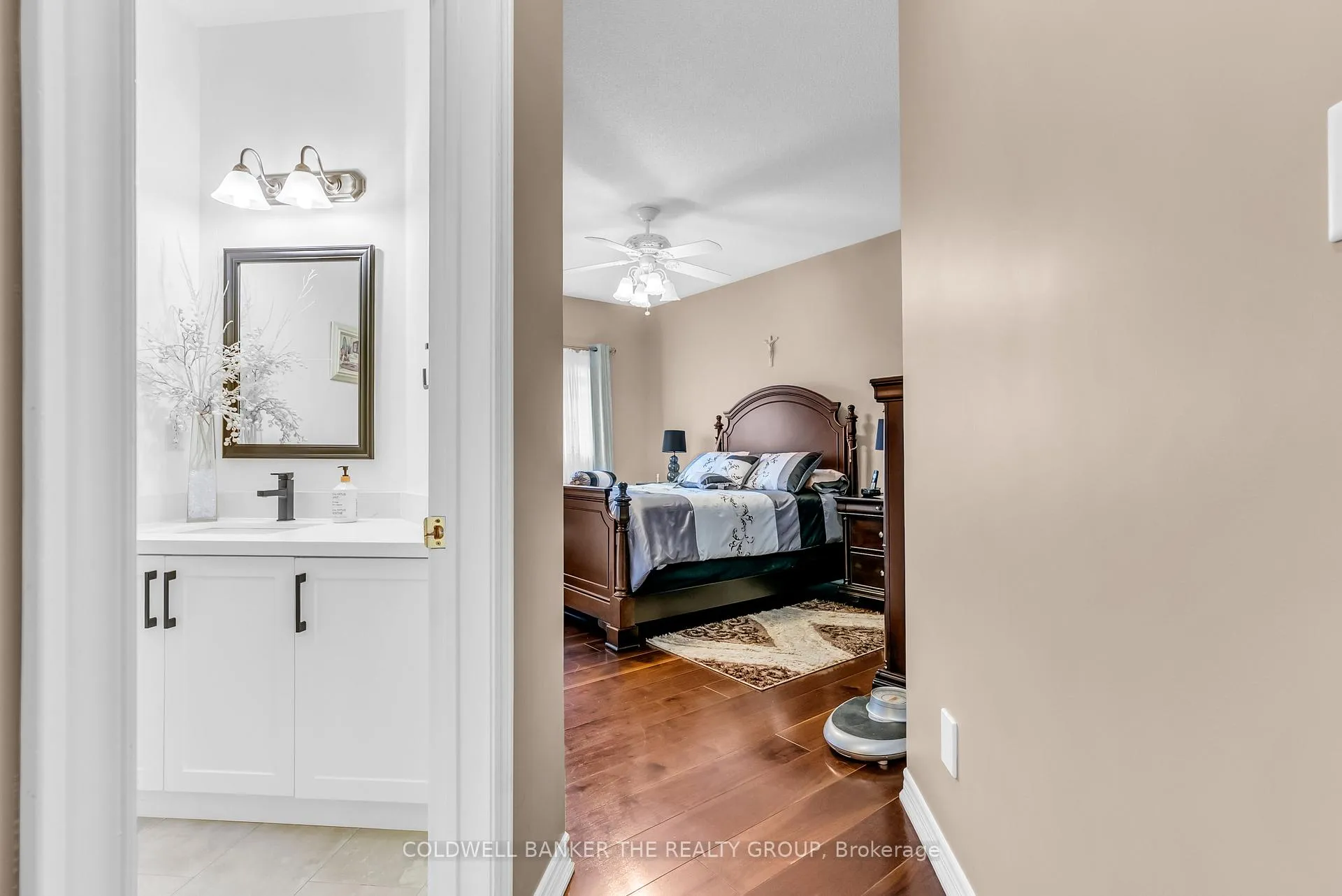 Photo 18 of 32 Robertson Davies Drive, Brampton, Snelgrove — HOMEH