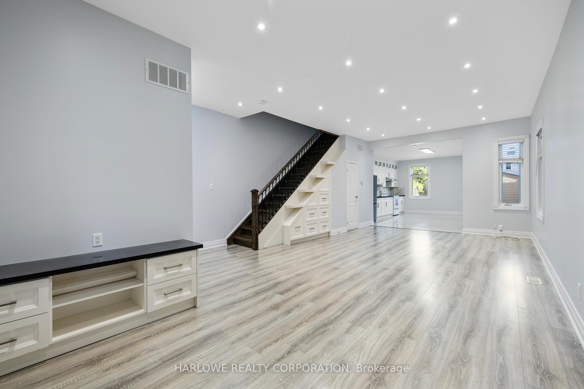 Photo 7 of 137 Galt Avenue, Toronto, South Riverdale — HOMEH