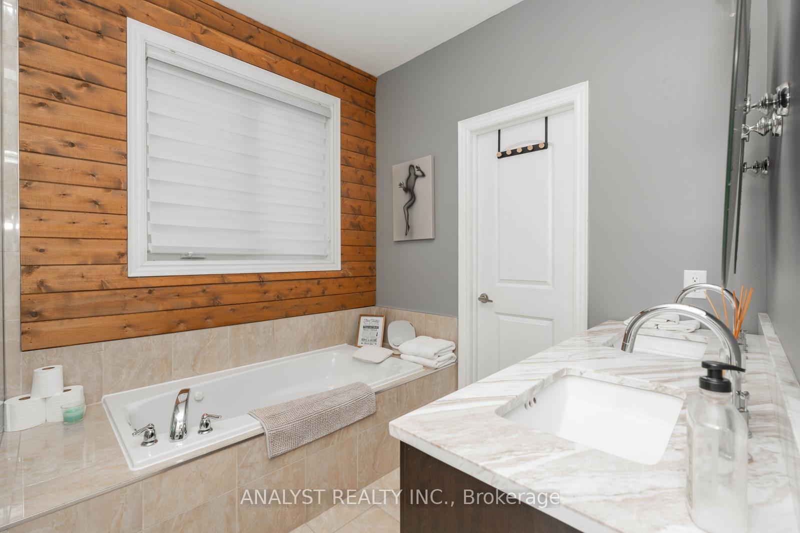 Photo 20 of 30 Lindale Avenue, Tiny, Rural Tiny — HOMEH