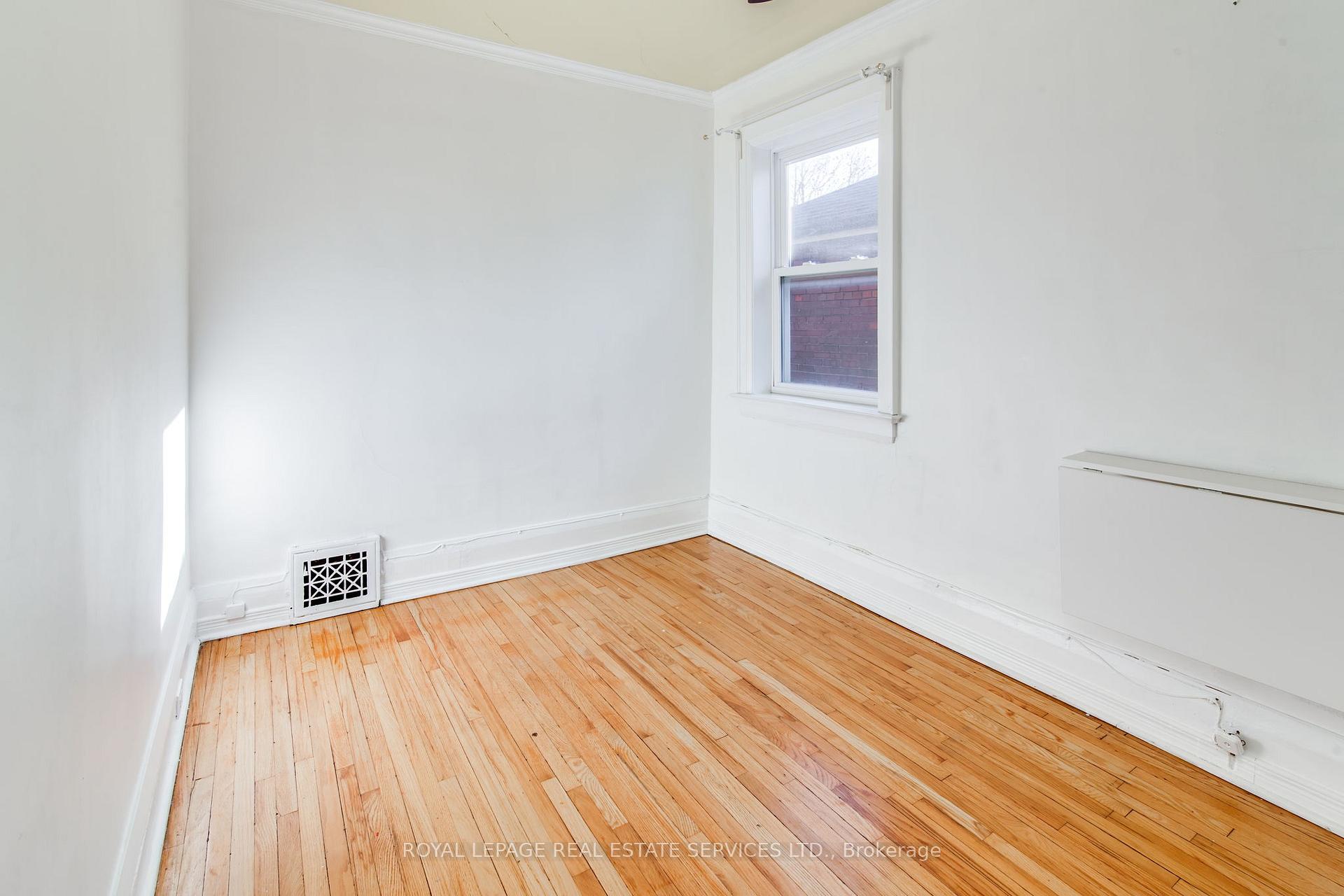 Photo 16 of 500 Lauder Avenue, Toronto, Oakwood Village — HOMEH
