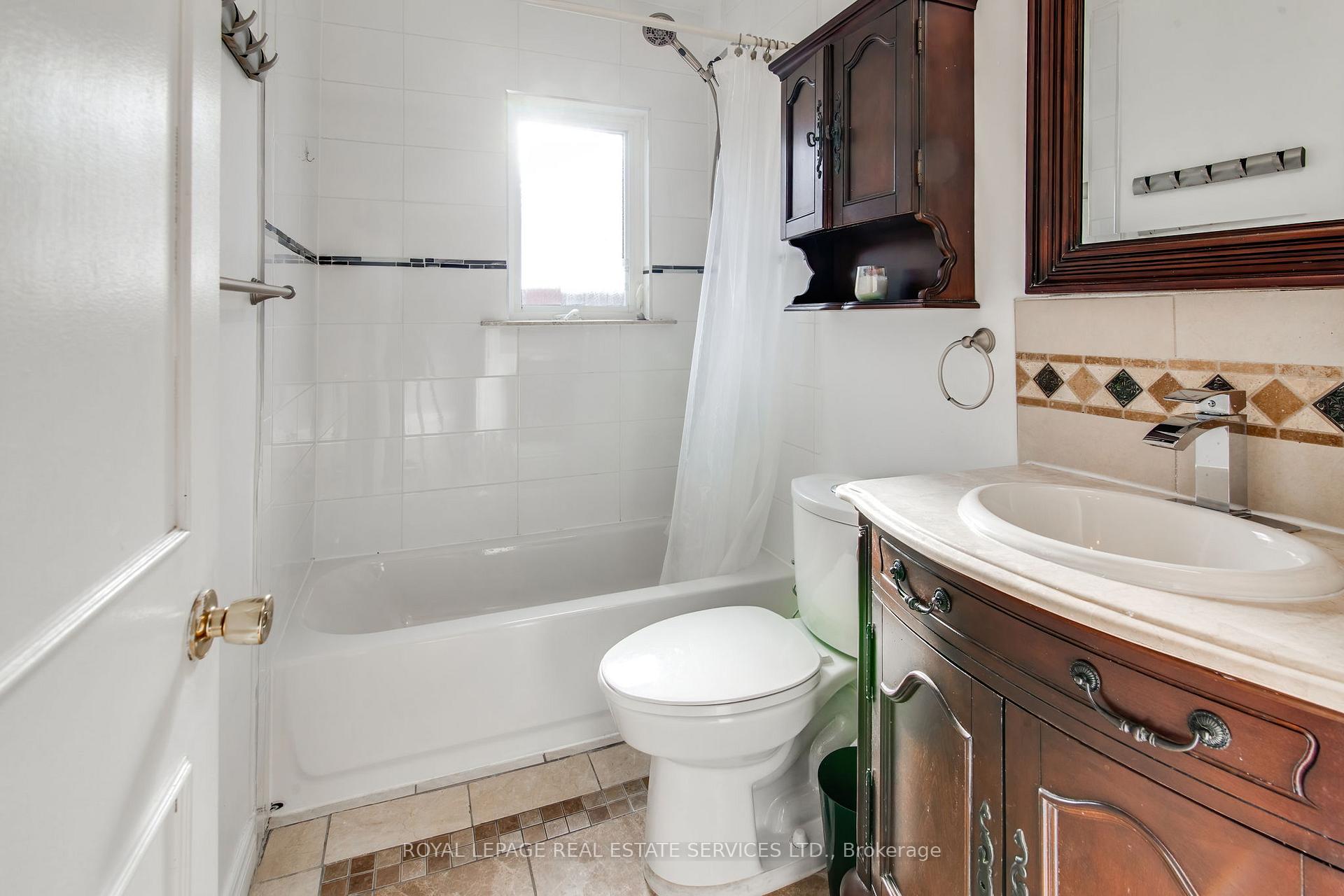 Photo 19 of 500 Lauder Avenue, Toronto, Oakwood Village — HOMEH