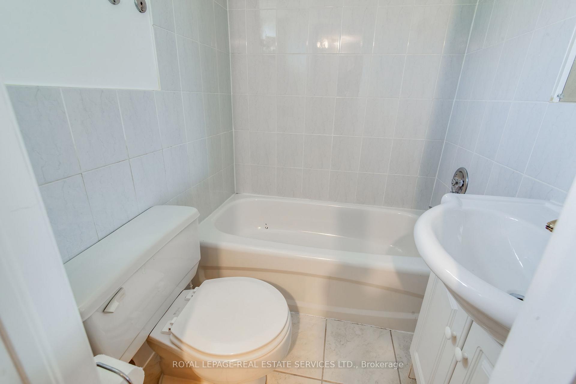 Photo 21 of 500 Lauder Avenue, Toronto, Oakwood Village — HOMEH