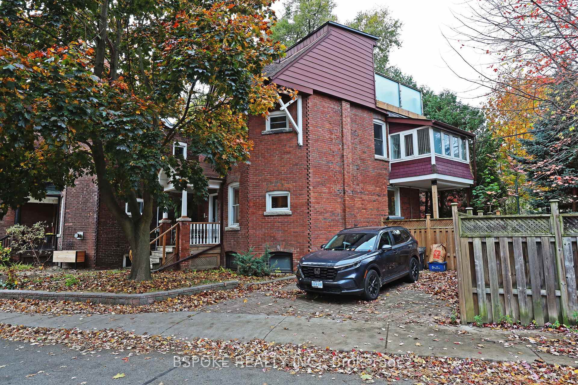 Photo 2 of 28 Ravina Crescent, Toronto, Blake-Jones — HOMEH