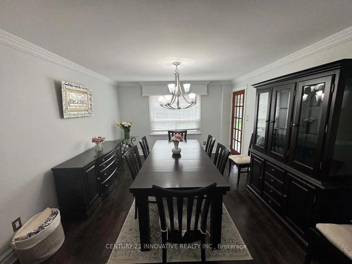 Photo 8 of 23 Linden Crescent, Brampton, Westgate — HOMEH