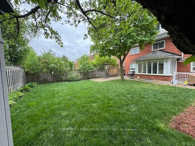 Photo 24 of 23 Linden Crescent, Brampton, Westgate — HOMEH