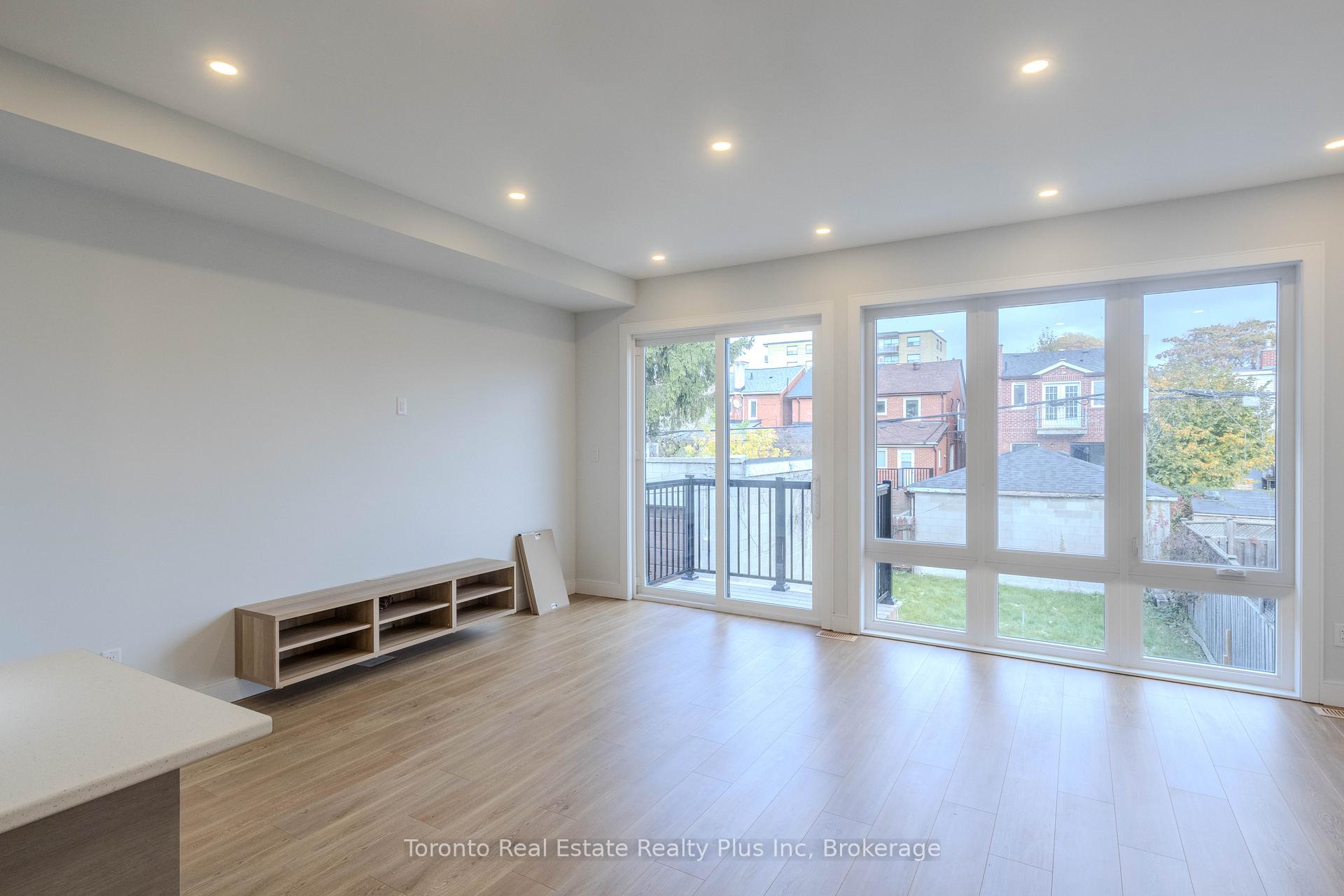Photo 7 of 223 Robina Ave, Toronto, Oakwood Village — HOMEH