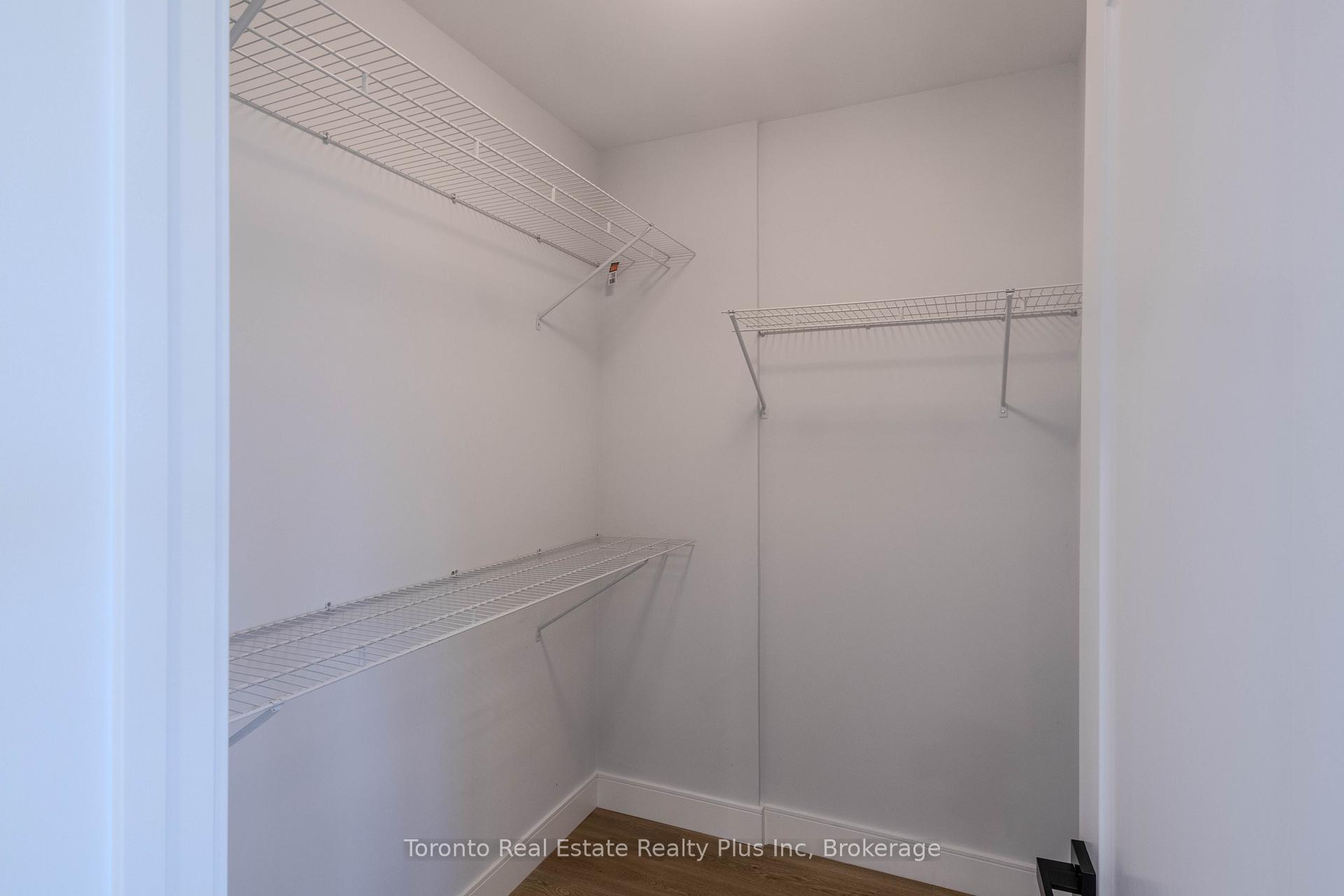 Photo 12 of 223 Robina Ave, Toronto, Oakwood Village — HOMEH
