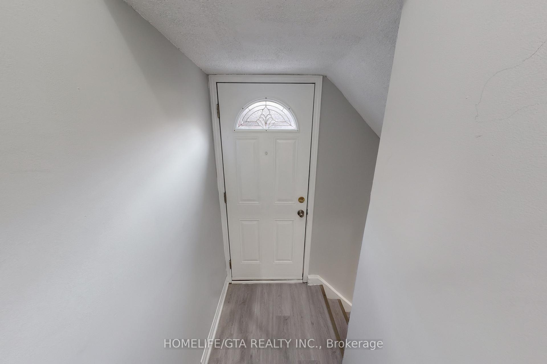 Photo 27 of 16 Woolwick Drive, Scarborough, Woburn — HOMEH