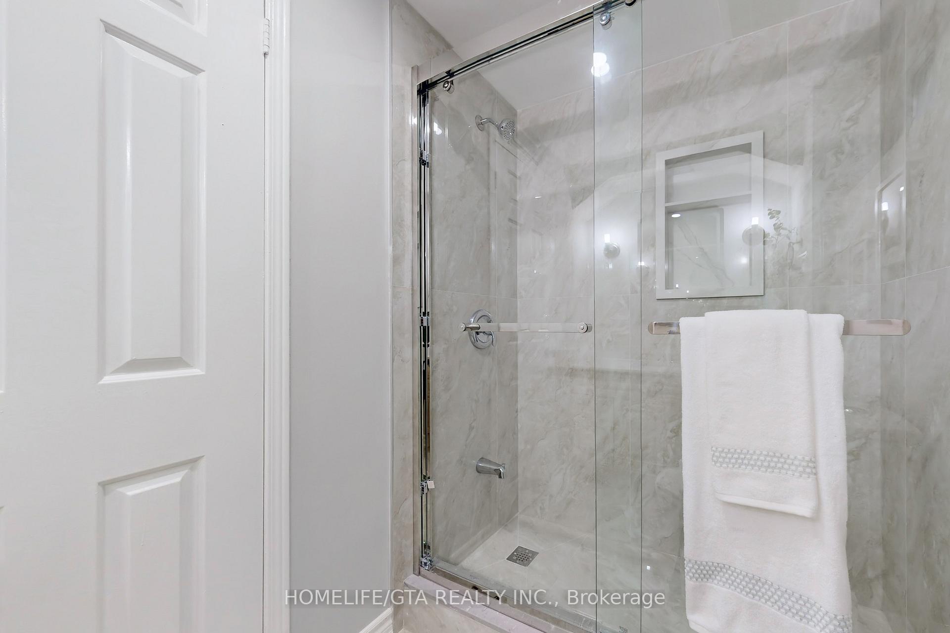 Photo 44 of 16 Woolwick Drive, Scarborough, Woburn — HOMEH