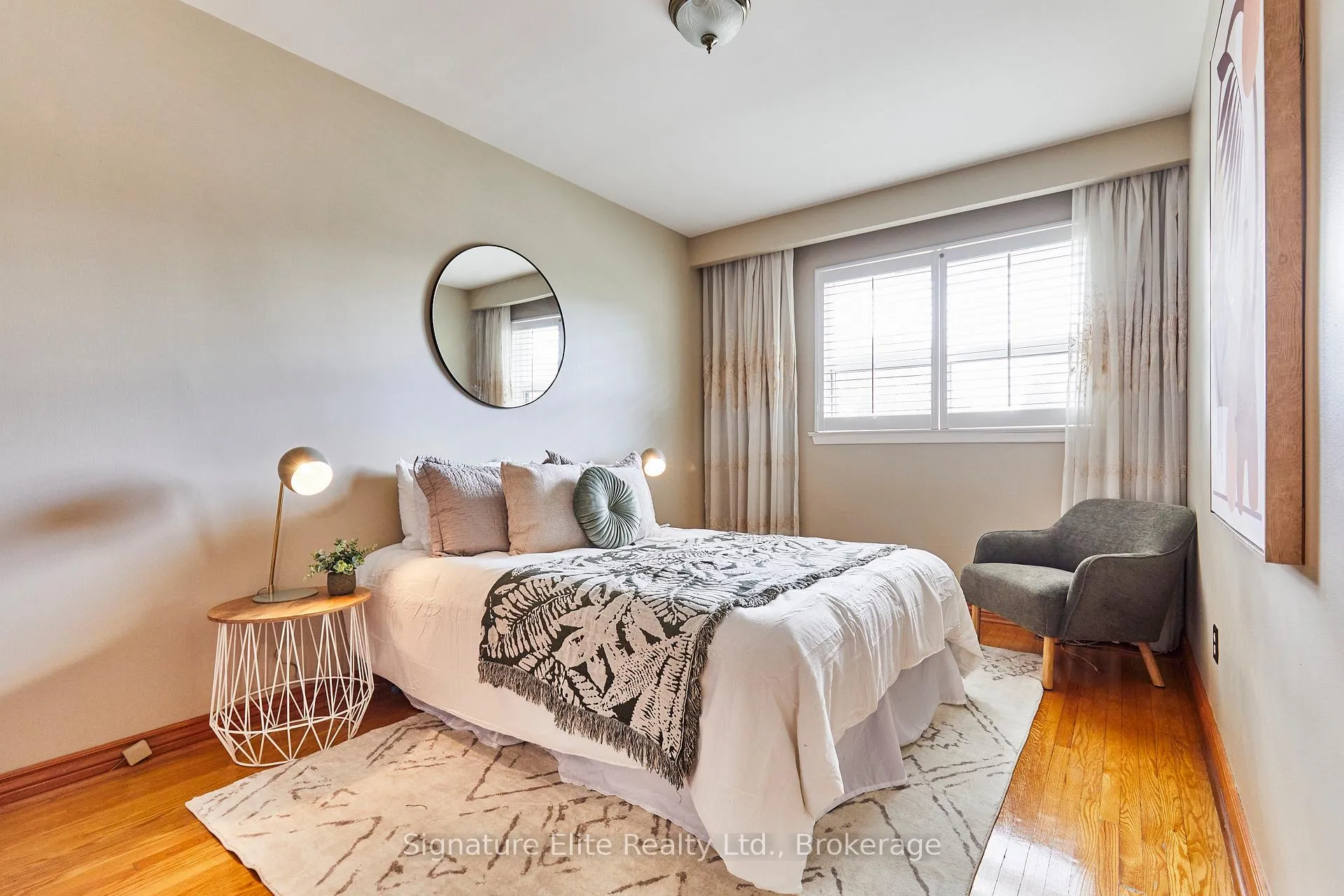 Photo 26 of 4 Cora Crescent, Scarborough, Bendale — HOMEH