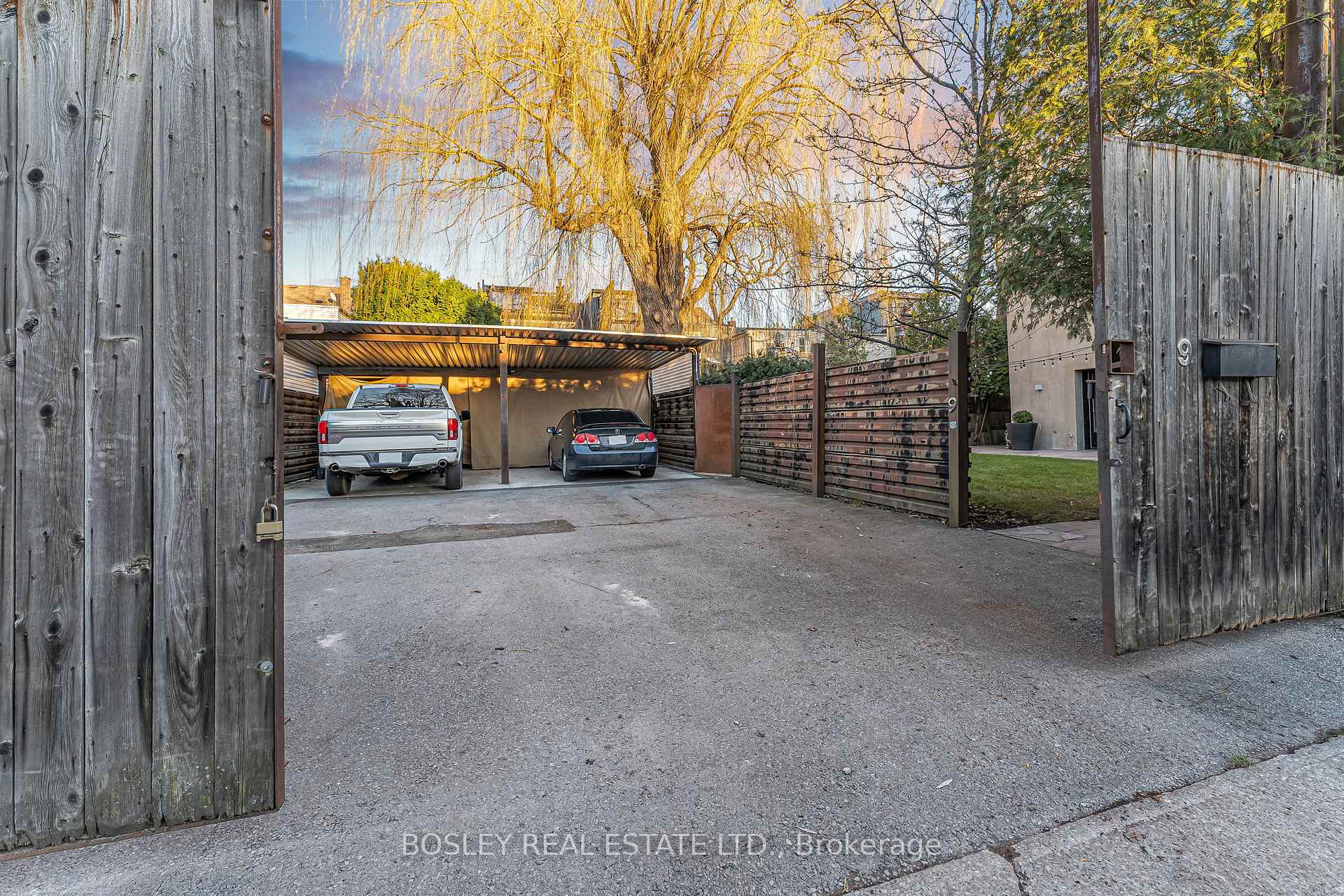 Photo 27 of 15 Peyton Lane, Toronto, South Riverdale — HOMEH