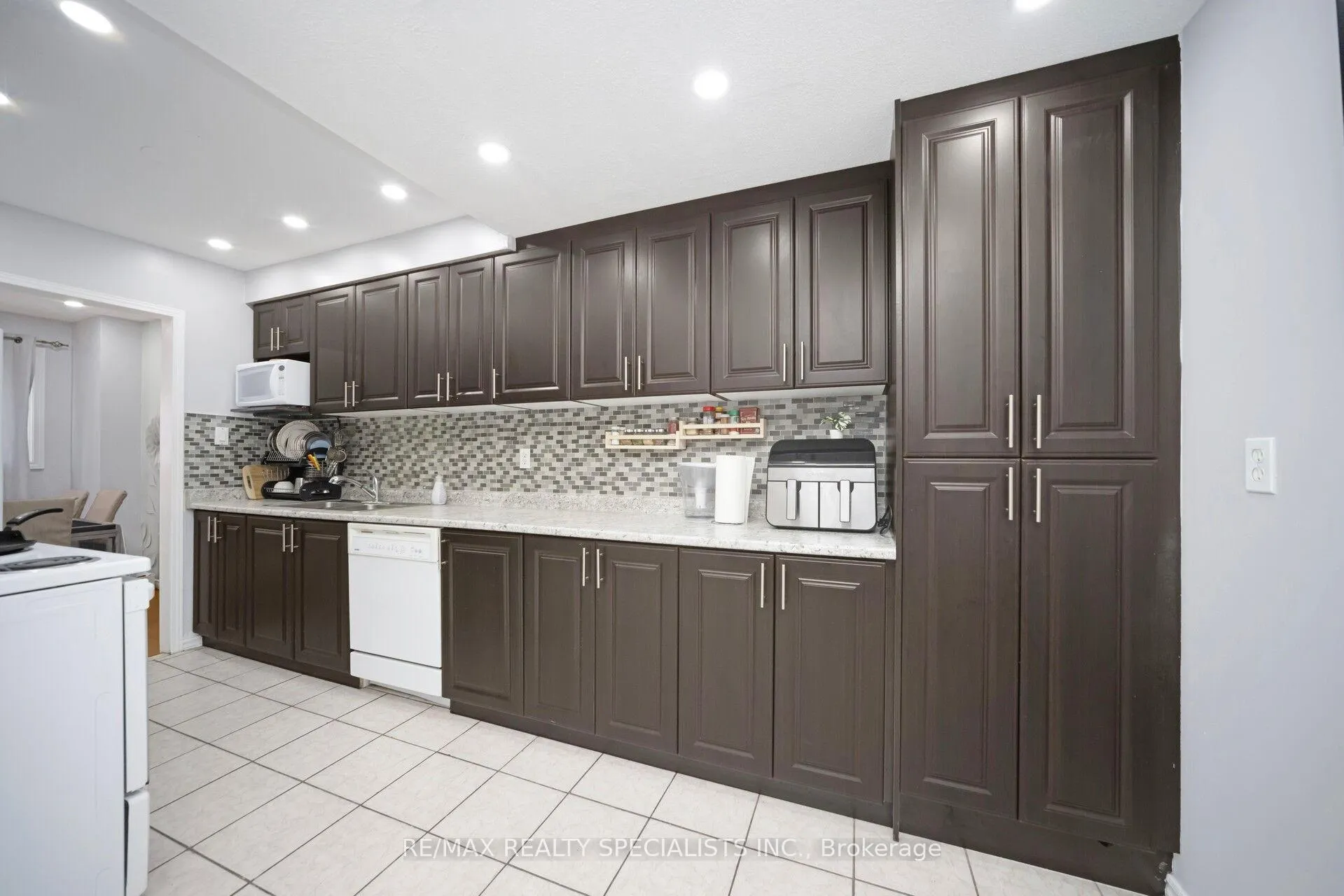 Photo 18 of 30 Greenwich Circle, Brampton, Northgate — HOMEH