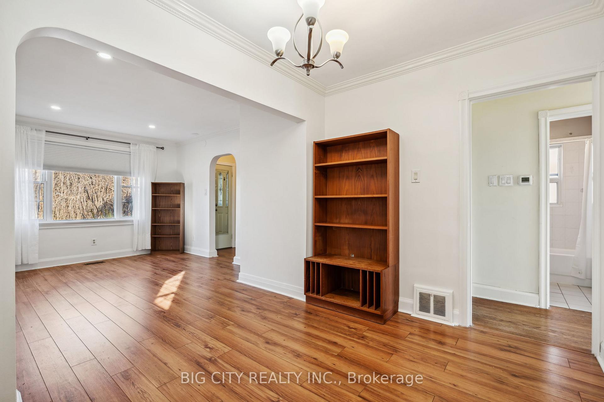 Photo 9 of Unit Main, 21 Amsterdam Avenue, Toronto, O'Connor-Parkview — HOMEH