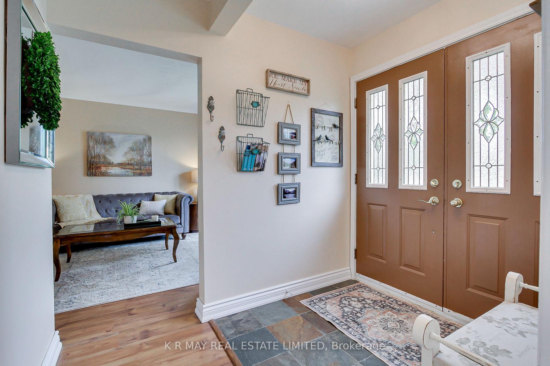 Photo 7 of 4 Mayhill Crescent, Scarborough, Woburn — HOMEH