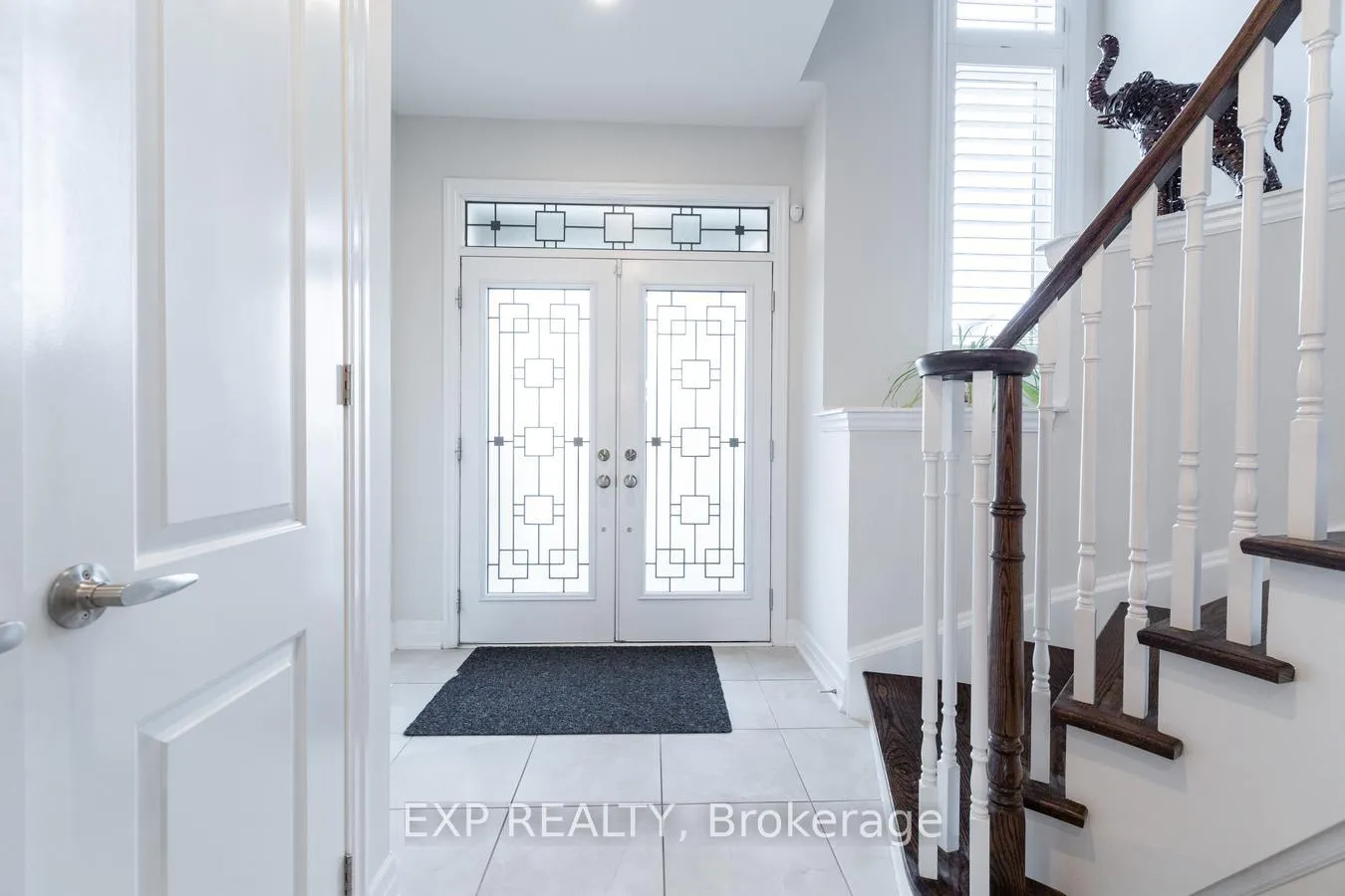 Photo 2 of Unit Upper, 8 Bannister Crescent, Brampton, Northwest Brampton — HOMEH